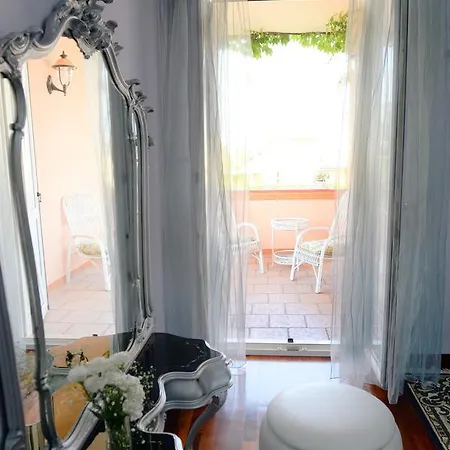 Hb Le Del Giardino * Ταράντο